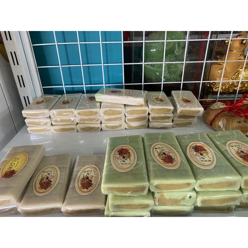 

nyion ko polos dan isi kacang hijau