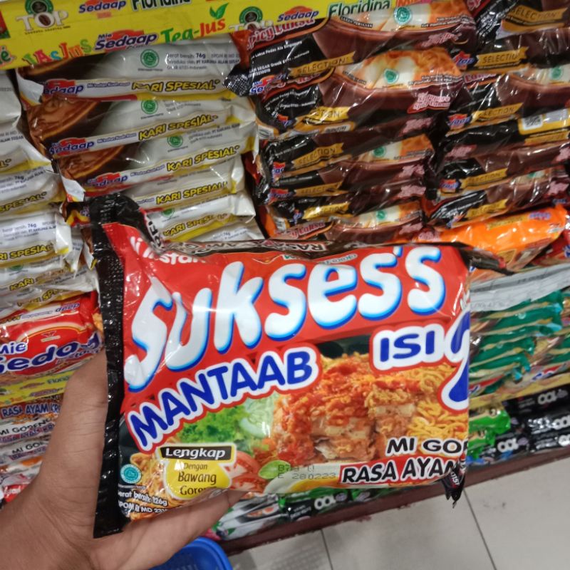 

Yummer l Mie Sukses Isi 2 Ayam Geprek