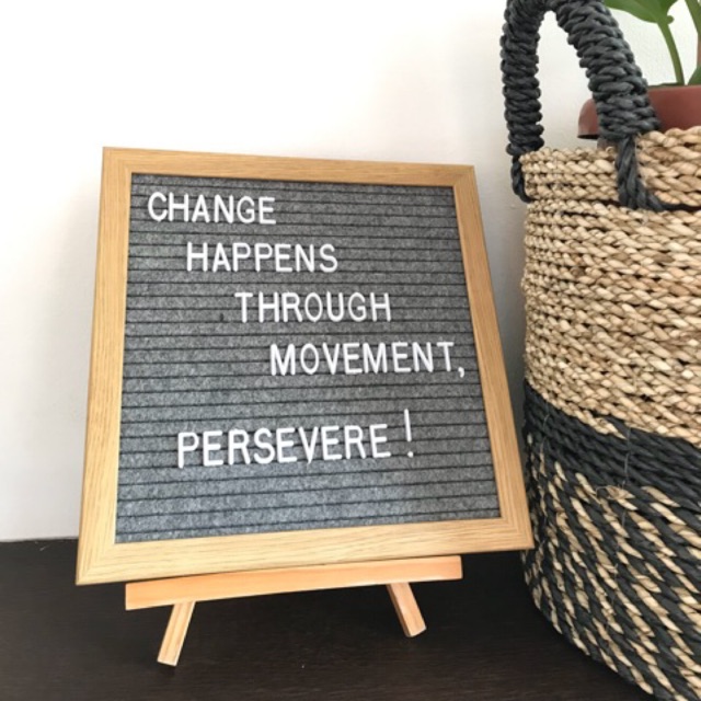 

KURAVE Felt Letterboard Signage with Wood Stand