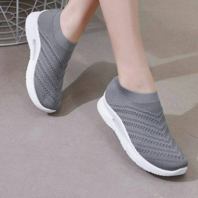 Sepatu Eldora Sports A56