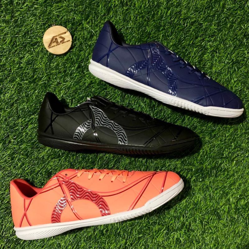 Sepatu futsal Ortuseight Zenith in