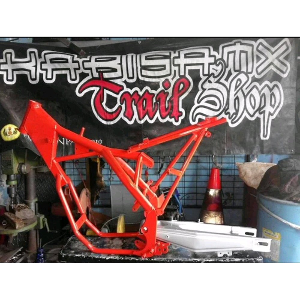 rangka trail handmade model ktm2014 pnp mesin tiger gl megapro