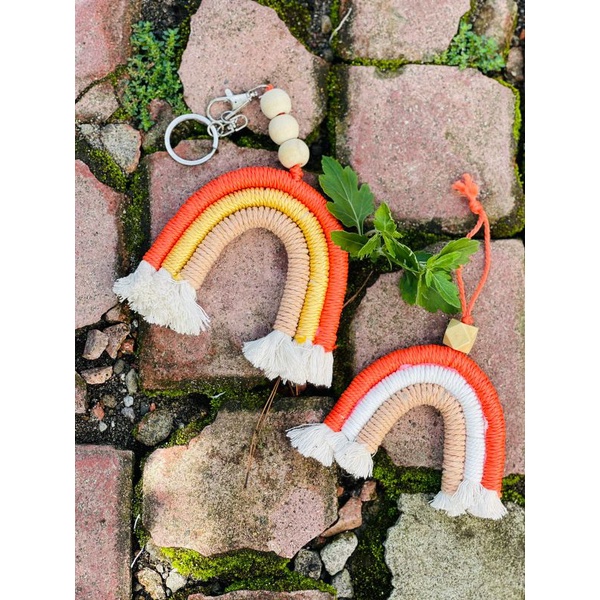 READY STOK) macrame gantungan kunci rainbow (GK 003)