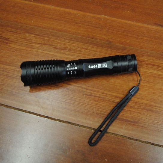 Senter LED Tactical Cree XM-L T6 8000 Lumens - F18 - Black