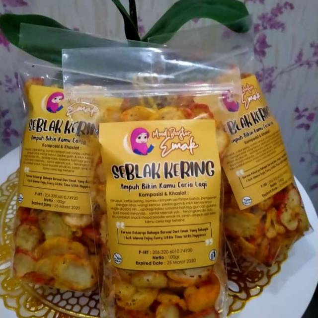 

Seblak kering/krupuk seblak