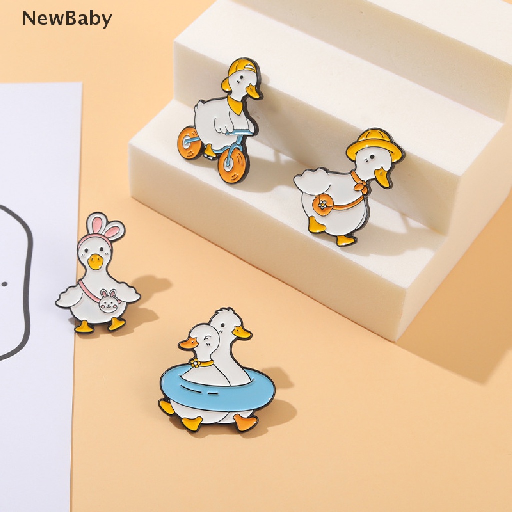 Newbaby Bros Pin Enamel Bentuk Bebek Kartun Untuk Aksesoris Taskerah Baju