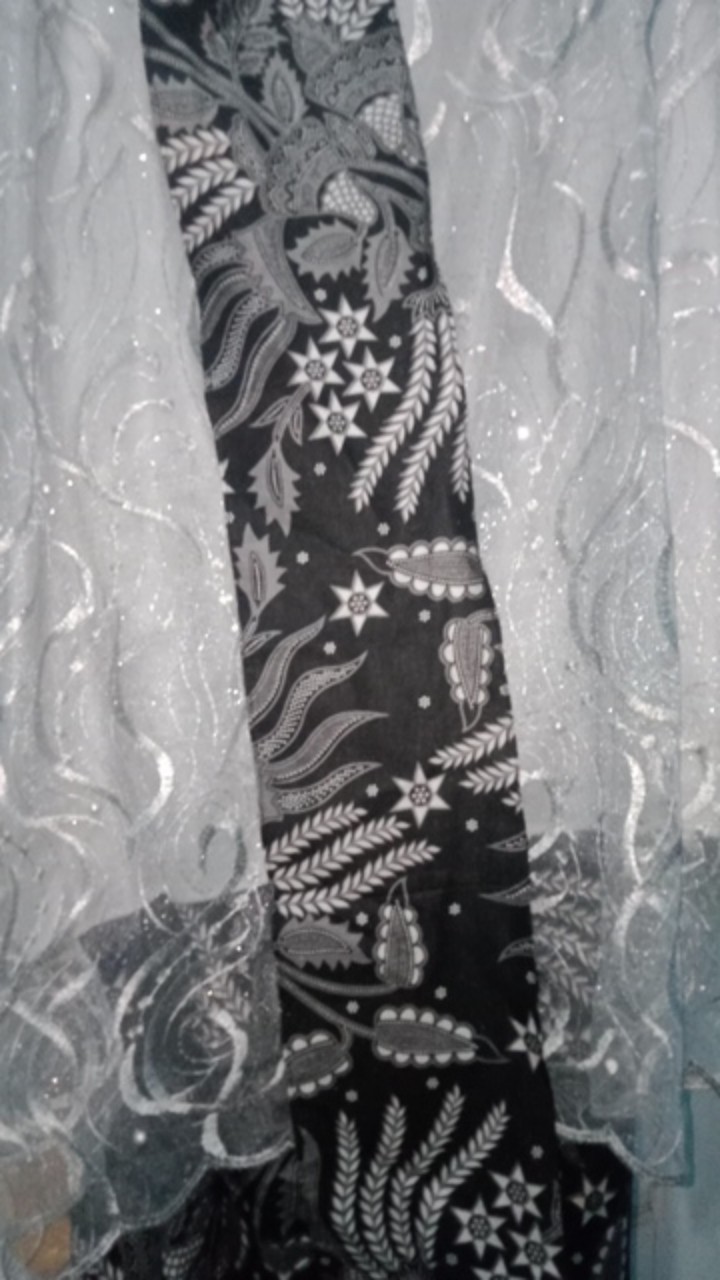 Maura Couple - Sania Ruffle Batik Couple Ori Ndoro Jowi Dnt Garansi Termurah Shopee - Couple Laura