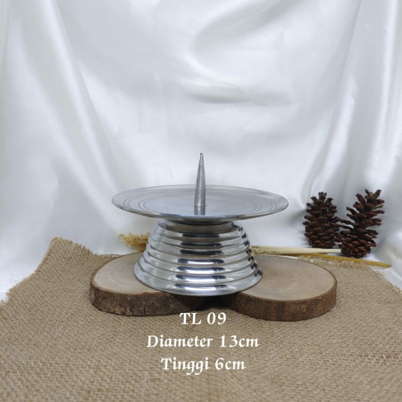 Tenpat lilin /dudukan lilin logam silver  Tl 09 &amp; Tl 10