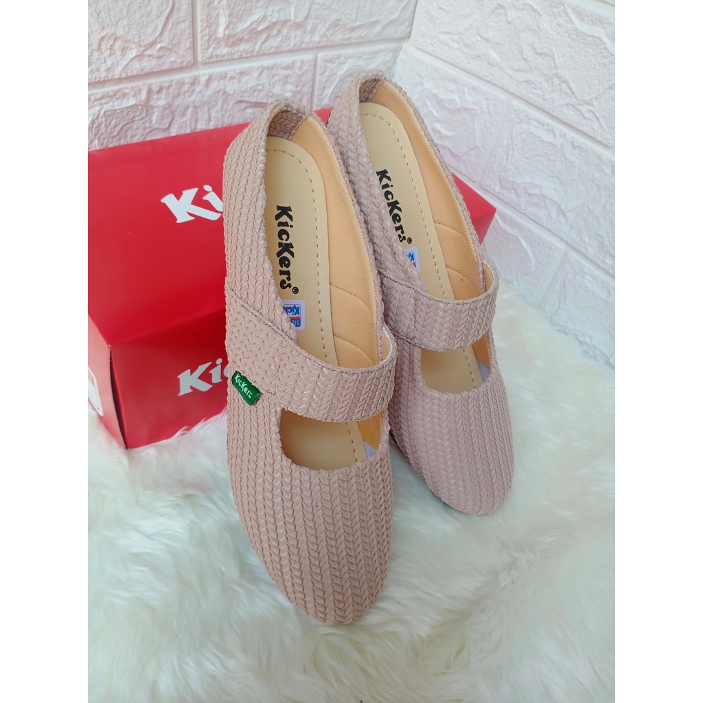 Sepatu Selop Wanita Rajut Warna Krem