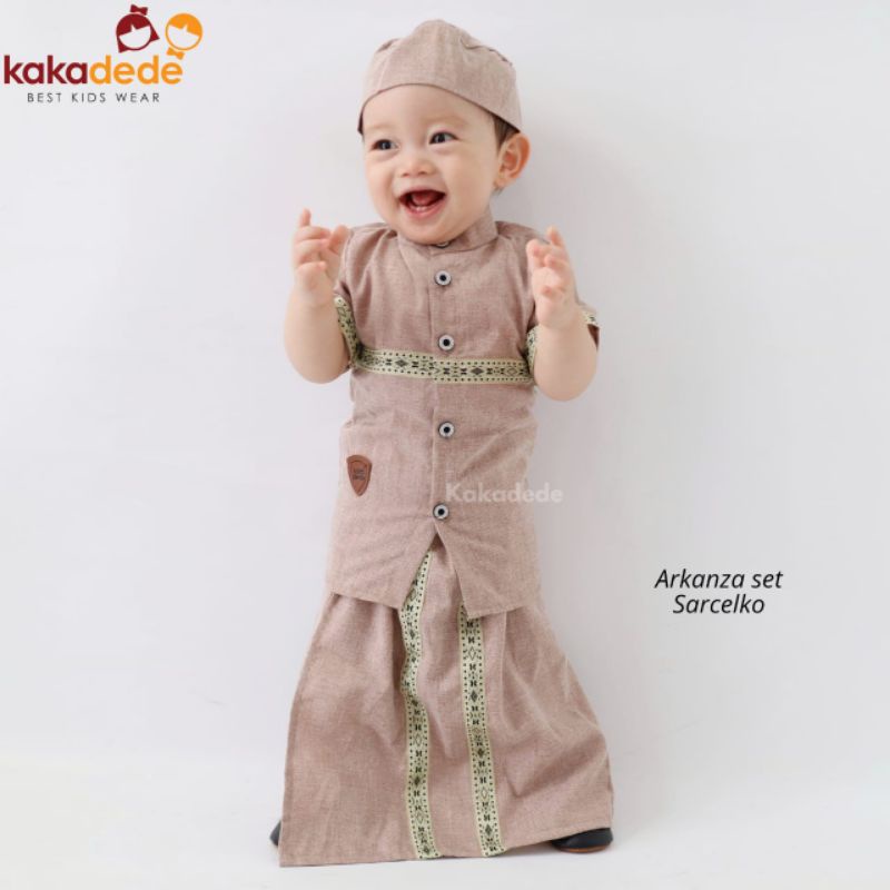 ARKANZA SARCELKO KAKADEDE