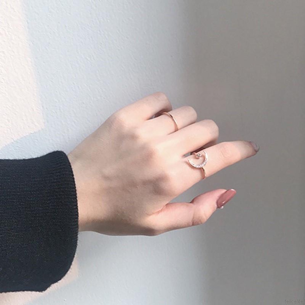 Hu Hu Hu Hu Hu Alat Bantu Pasang Kacamata♡ 2pcs Cincin Wanita Model Terbuka Desain Bulan Bintang Hias Berlian Imitasi Untuk Pesta