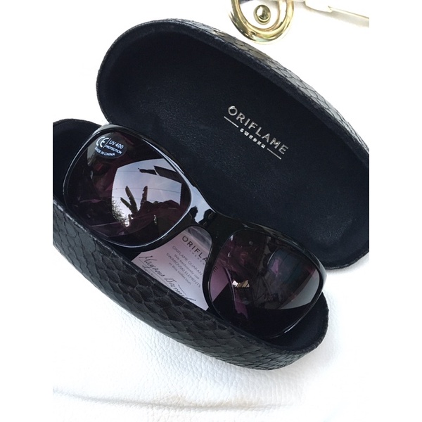 Oriflame Exklusiv Sunglasses Kacamata Hitam Anti-UV