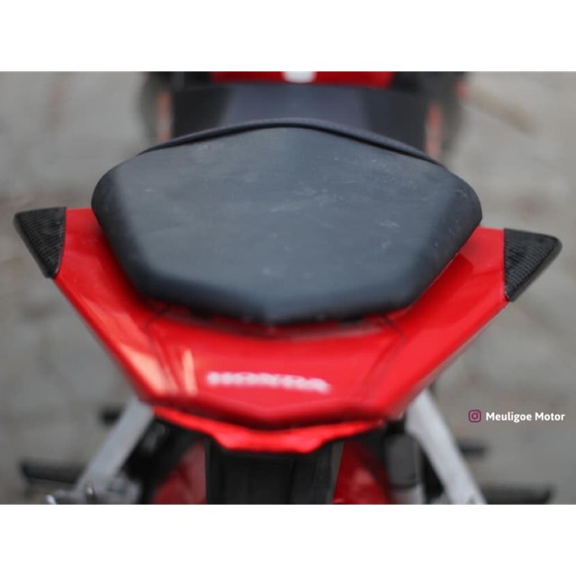 Body belakang protector cbr150r Carbon kevlar