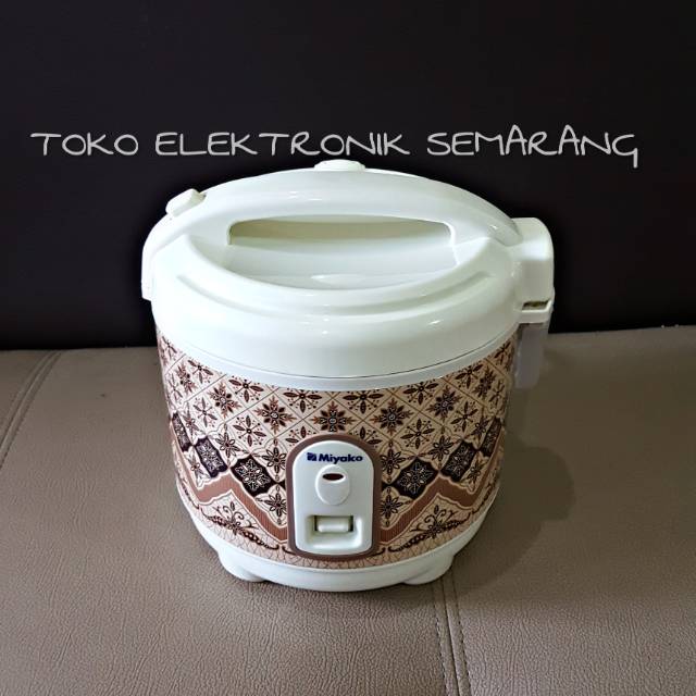 RICE COOKER MIYAKO PSG 607 MINI KECIL 0.6L PENANAK NASI MEMASAK NASI TIDAK BISA MENGHANGATKAN