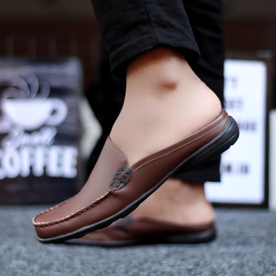 Abrhm Azura - Sepatu Sandal Pria Casual Kulit Asli Bustong Hitam