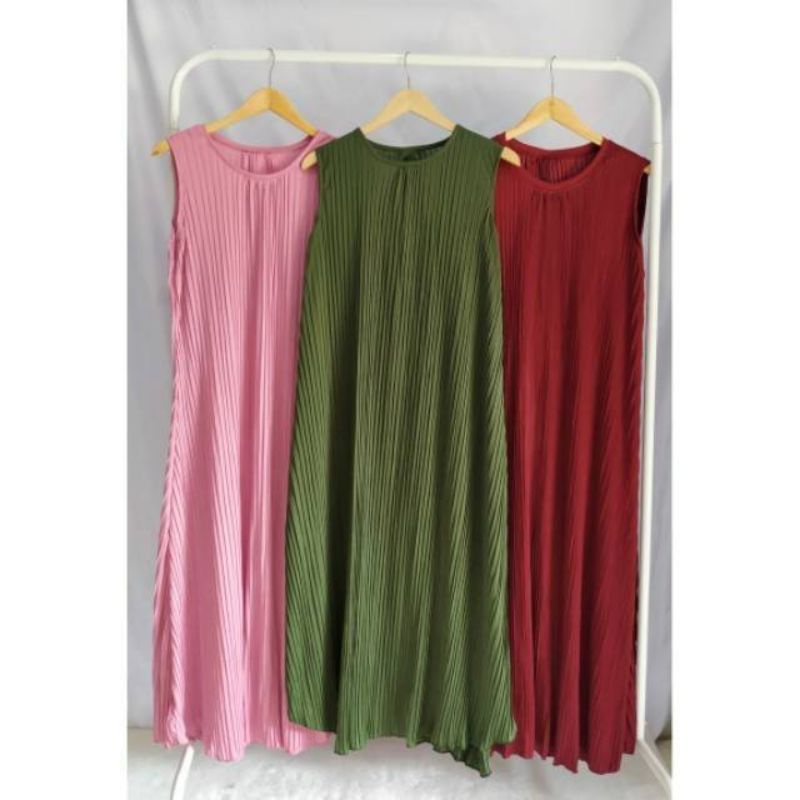 DRESS PlISKET / TANPA LENGAN/LONG DRES