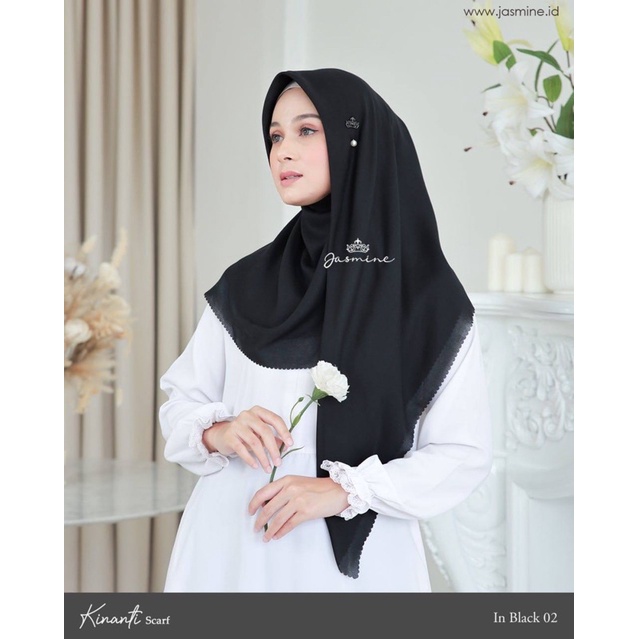 Kinanti Scarf Jilbab Segi Empat Polos by Jasmine