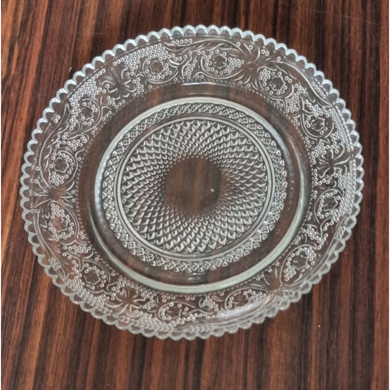 Piring kaca cantik diameter 14.5