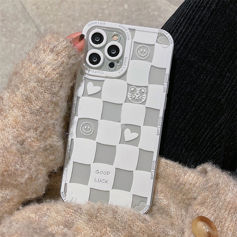 Soft Case Silikon Transparan Motif Papan Catur Untuk iPhone 13 / 12 Pro Max / 11 / XS / XR / X / 8 / 7 / 6S / Plus