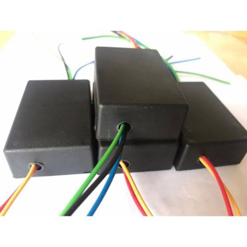 MODUL STROBO REM BELAKANG MOTOR MOBIL KEDIP 3X