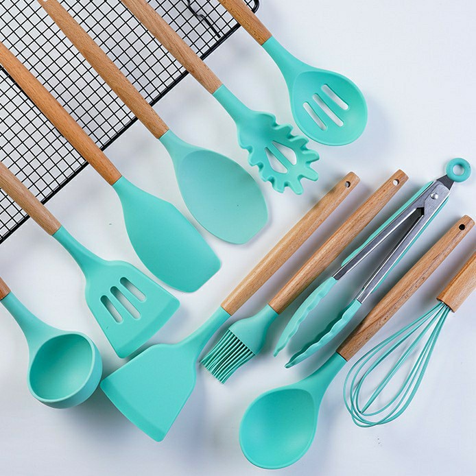 Sutil Spatula Silikon Tahan Panas Gagang Kayu Slotted Silicone Turner