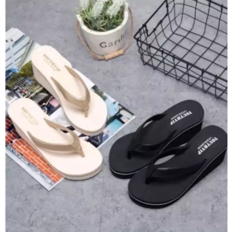 SANDAL WEDGES AUREL Beli 1 gratis 1