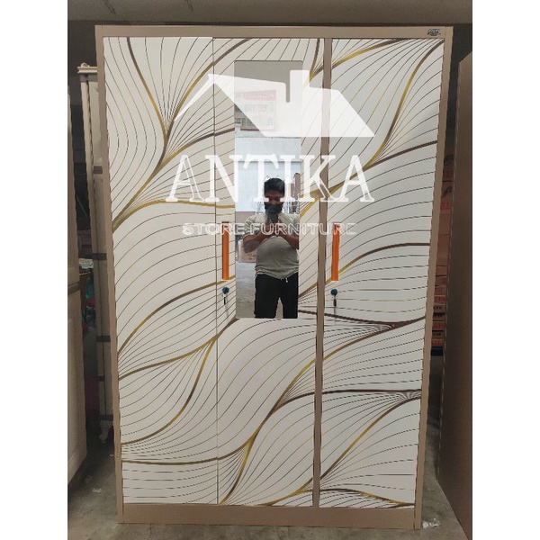 Lemari MM 12001 AVERY