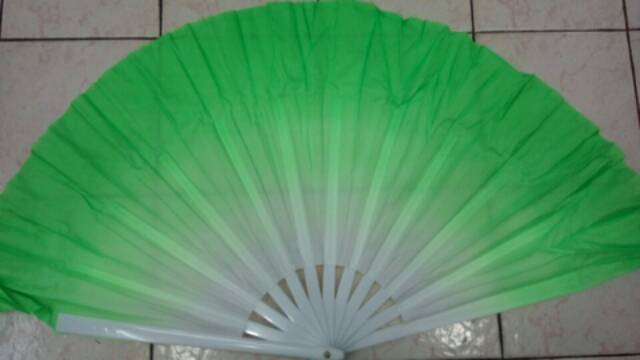 Kipas Tari Gradasi Jumbo Polos