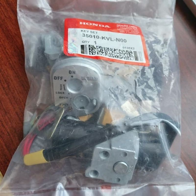 KUNCI KONTAK SET SUPRA X 125 LAMA SUPRA X 125 KARBU