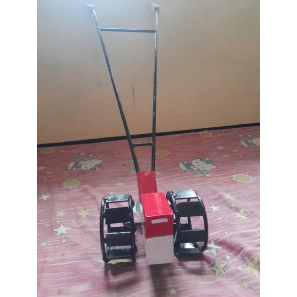 TRAKTOR MINI/MAINAN ANAK/MINIATUR TRAKTOR