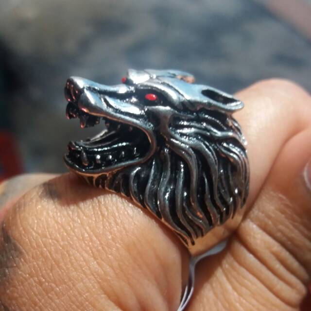 Cincin tengkorak