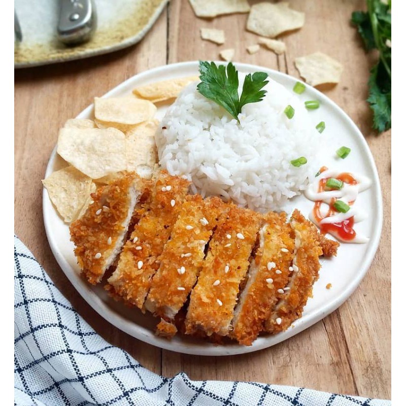 

chicken katsu daging tebal queen food / chicken katsu