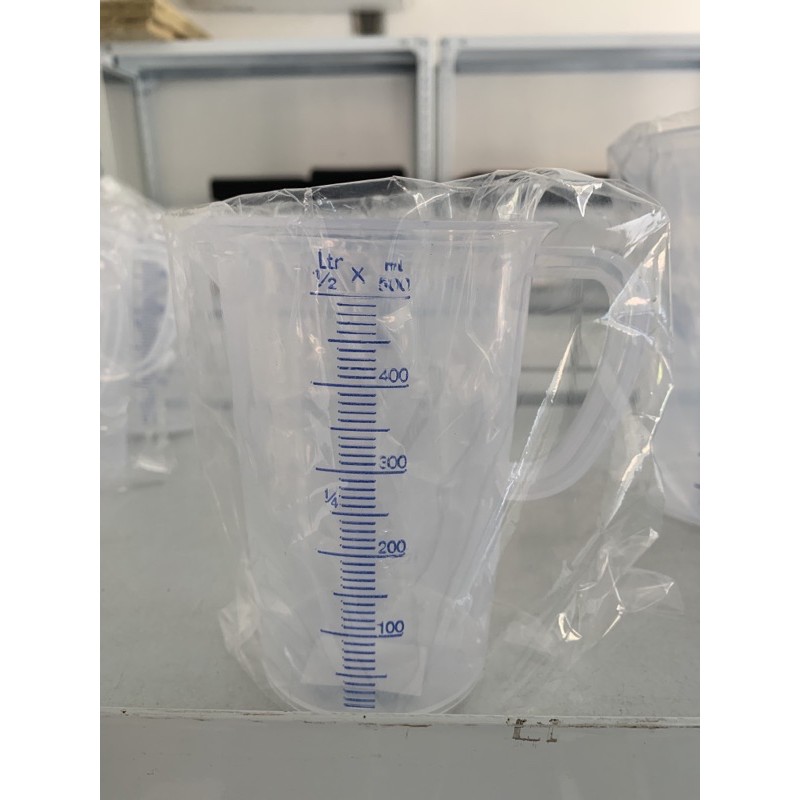 Gelas Ukur Plastik 500ml