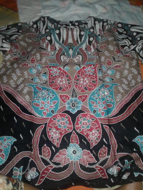 Atasan Batik Dolby Doldobby Doby Tenun Sutra Tulis Katun Atbm Baron Atasan Batik Wanita Sogan Srg308