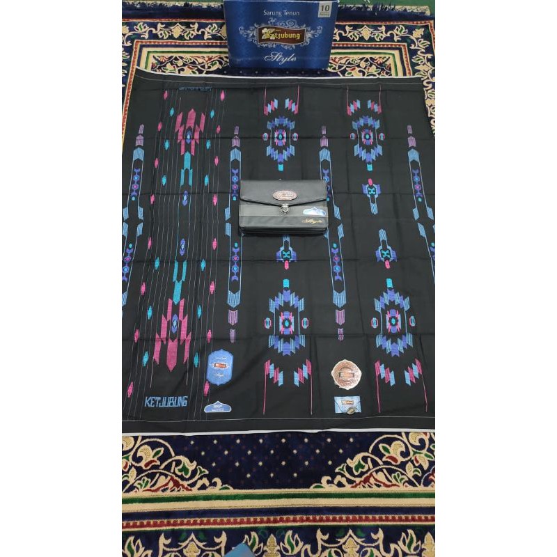 Sarung ketjubung Skp Red gold