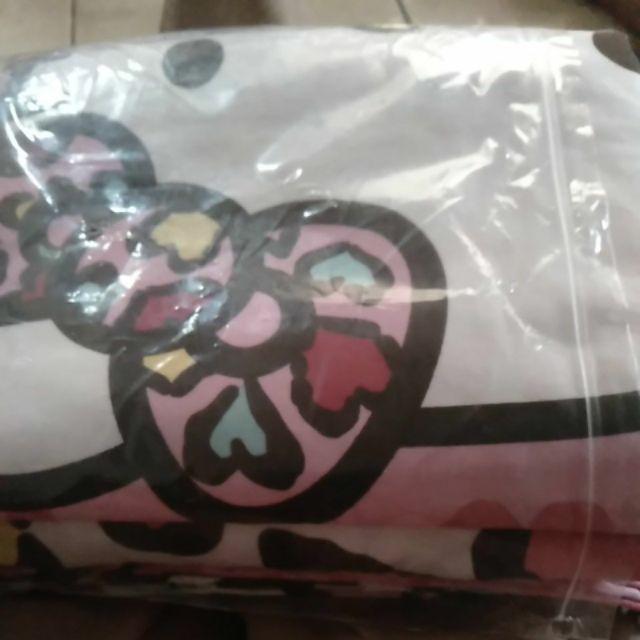 Sprei Hello Kitty Leopard Pink