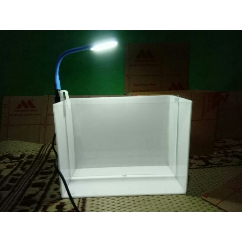 Terbaru / soliter akrilik 20×10×15 / soliter cupang / soliter dengan lampu / soliter murah