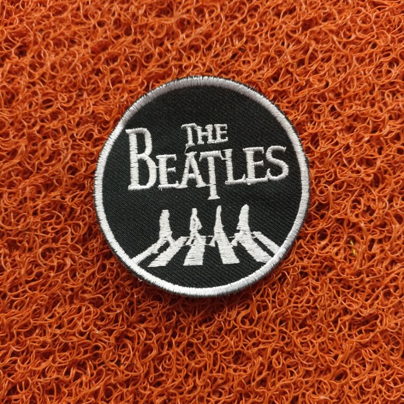 Patch bordir mini musik untuk di jaket / fashion lainnya.