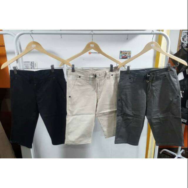 BEST SELLER CELANA  PENDEK  PRIA CHINO CELANA  PENDEK  PRIA 