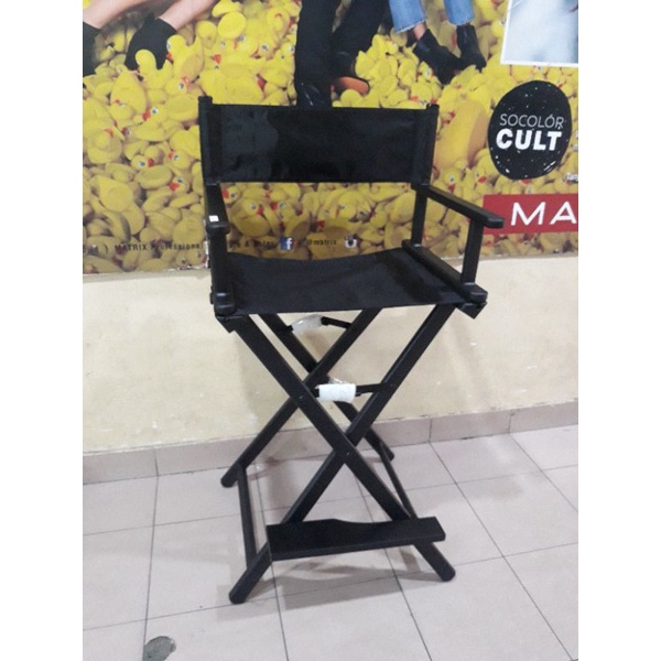 Kursi sutradara makeup