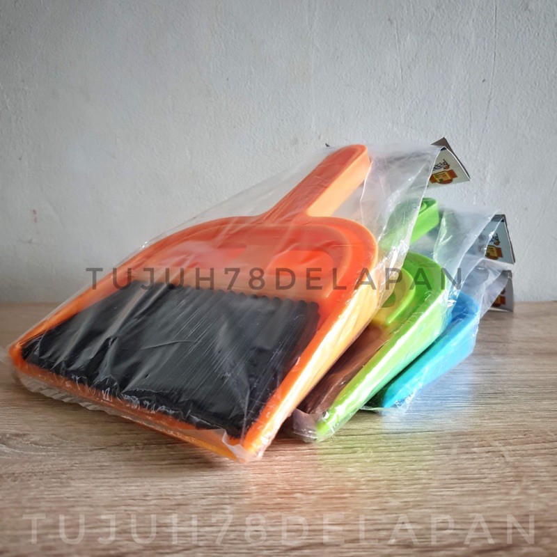Mini Dustpan Lion Star / Sapu Pengki Lion Star / Sapu Mobil / Sapu Mini