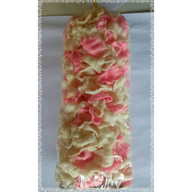 

Kerupuk Panggang/sangrai (1bal= ukuran jumbo)