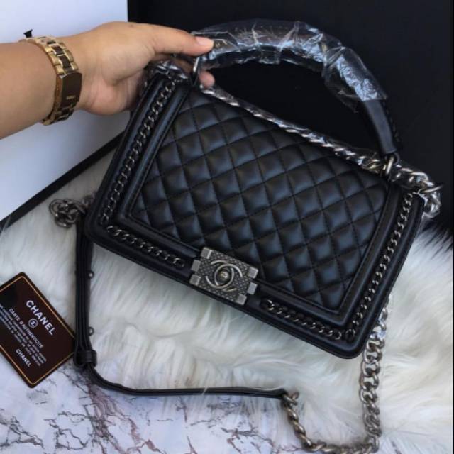 Chanel handle boy kepang 25cm