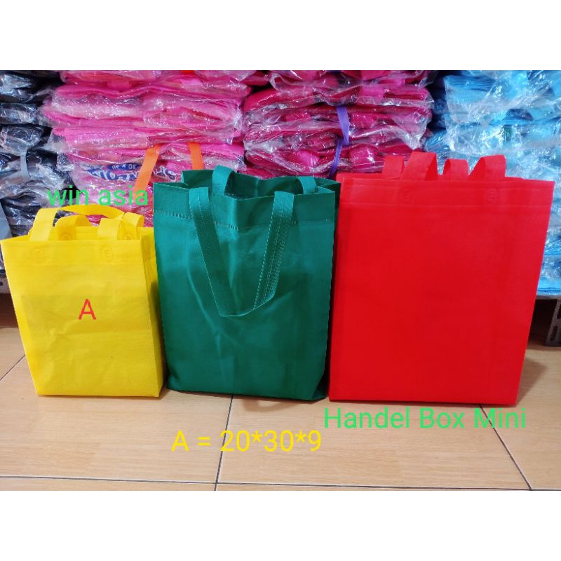 

Tas kain Murah - Uk 20x30x9 - tas kain box - tas acara - tas sembako - tas ulang tahun - tas seminar - tas souvenir