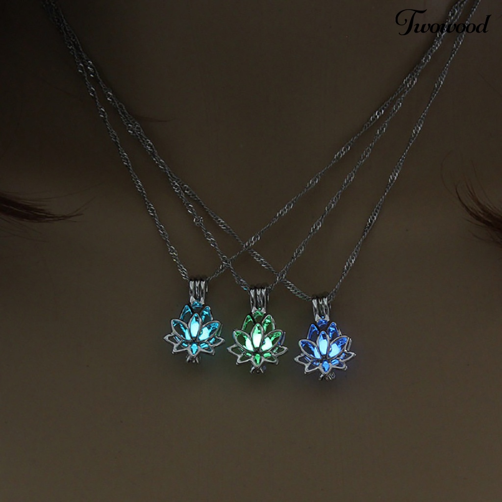 Kalung Rantai Dengan Liontin Lotus Hollow Bahan Alloy Untuk Wanita
