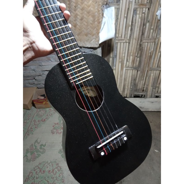 gitar lele senar 6 senar nilon hitam polos dop.