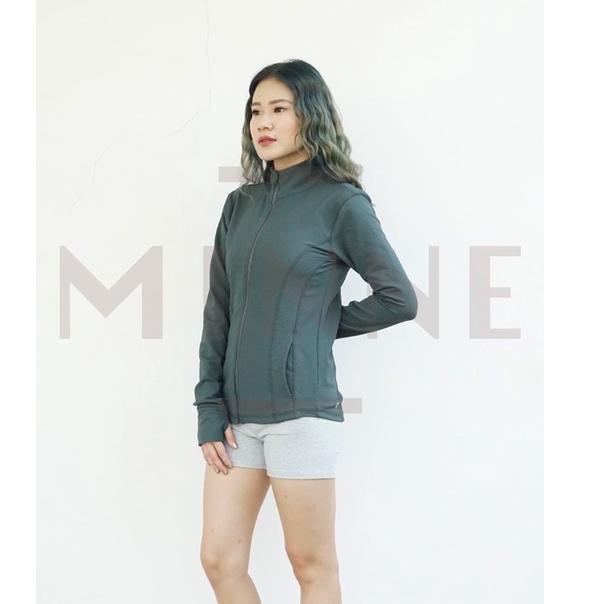 ㅨ Full Zipper Jacket by 90Degree salur / polos / Jaket olahraga wanita / Jaket lari グ