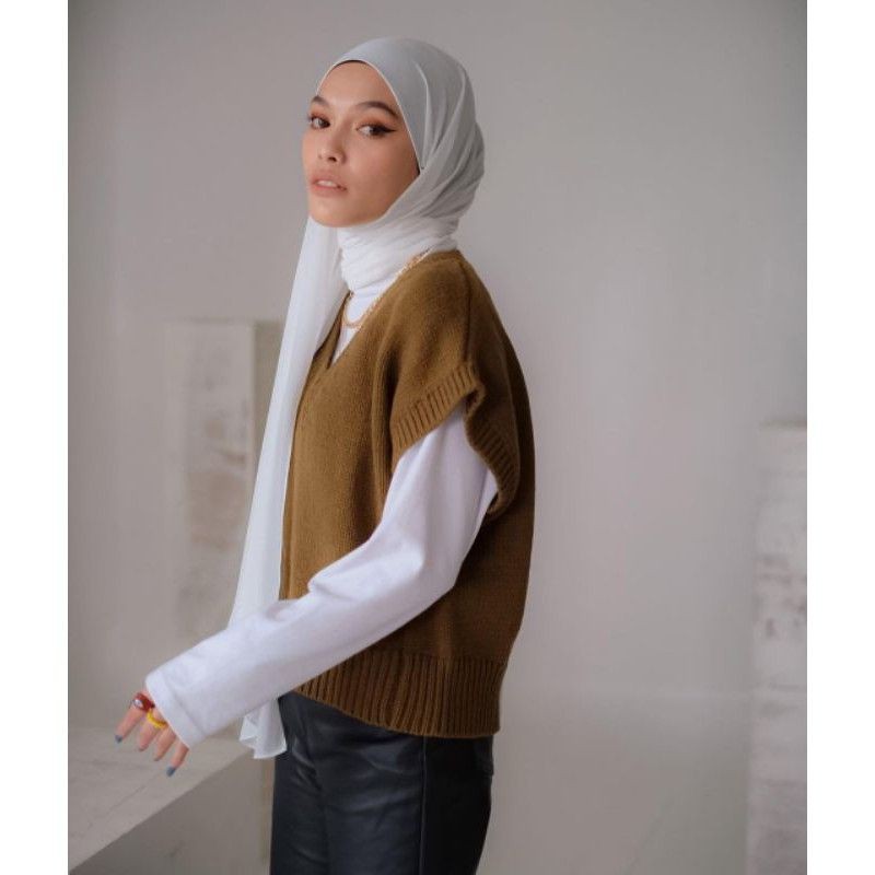 CS027 Vest Rajut Wanita Alya Premium