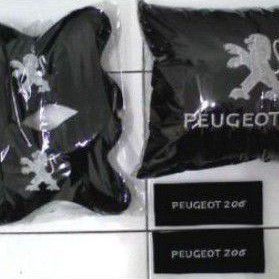 peugeot 206 bantal mobil interior