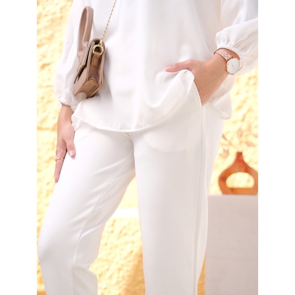 Ounadoutfit skinny pants scuba premium basic | celana wanita nyaman | comfortable skinny pants | scuba pants | celana basic wanita